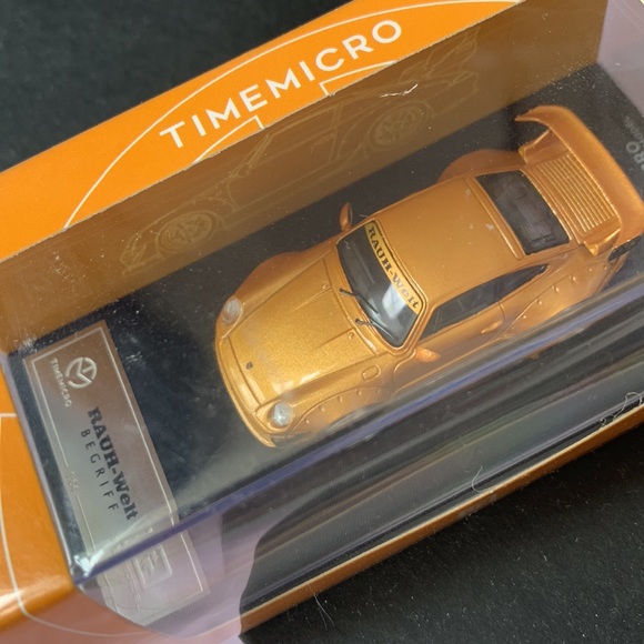 Collectible item Time Model X Somodel Porsche 911 993 RWB Gold Edition 1:64 - Picture 3 of 9